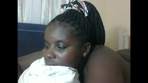 Snapshot of hotebbbyy chatting on 05.30.26 EBBY online show from 05.30.26