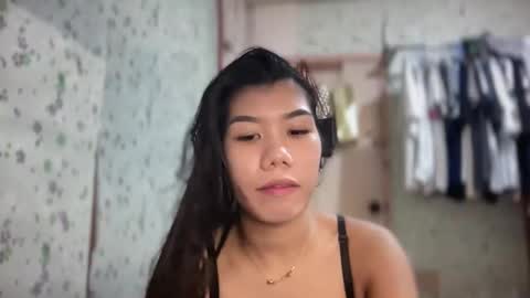 hotestpinayxxx online show from 04.14.26