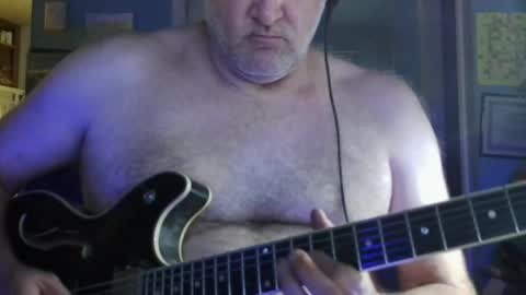 Snapshot of hotforteacher1977 chatting on 05.06.26 Smoochface online show from 05.06.26