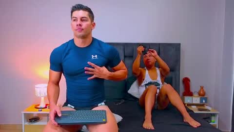 Snapshot of hotfuckers4uu chatting on 04.29.26 felipe marcello online show from 04.29.26