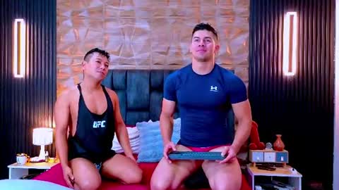 Snapshot of hotfuckers4uu chatting on 06.16.26 felipe marcello online show from 06.16.26