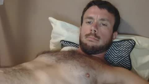 Snapshot of hotgardenersexy chatting on 07.28.26 Le jardinier sexy online show from 07.28.26