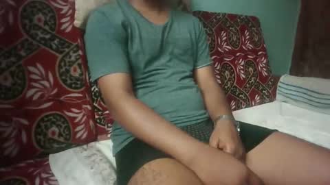 hotguyy001 online show from 02.16.26