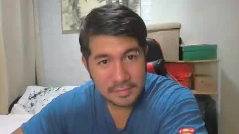 Snapshot of hothunkybear23 chatting on 12.11.24 Khel online show from 12.11.24