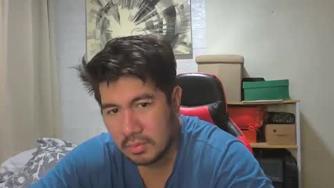 Snapshot of hothunkybear23 chatting on 12.22.24 Khel online show from 12.22.24