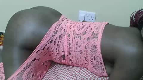 Snapshot of hothurley chatting on 02.09.25 Hurley online show from 02.09.25