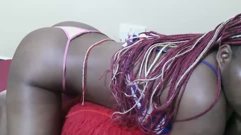 Snapshot of hothurley chatting on 02.14.25 Hurley online show from 02.14.25