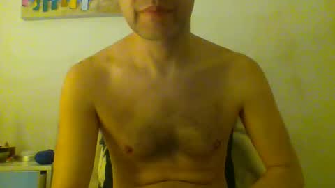 hottitan  twitter Marianoshcam online show from 10.15.25