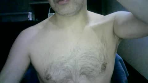 Snapshot of hotitan chatting on 04.27.26 hottitan twitter Marianoshcam online show from 04.27.26