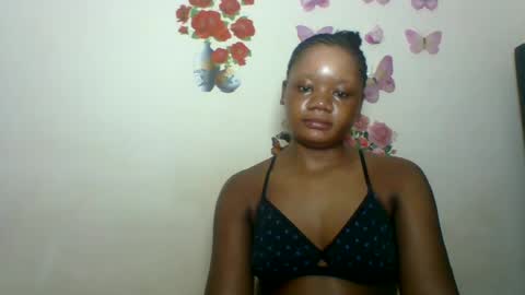 Snapshot of hotjeylee chatting on 07.19.26 LOYCE online show from 07.19.26