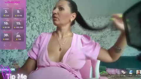 Snapshot of hotkleoo chatting on 07.26.26 MistressM online show from 07.26.26