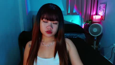 Layla online show from 03.02.25