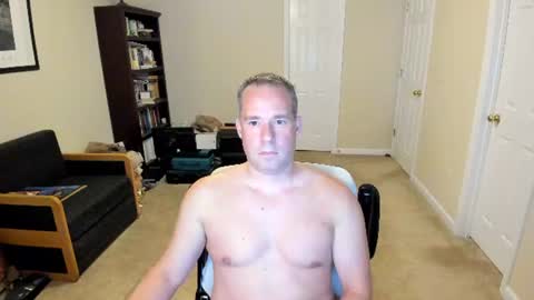 Snapshot of hotmale4u692000 chatting on 07.12.26 hotmale4u692000 online show from 07.12.26