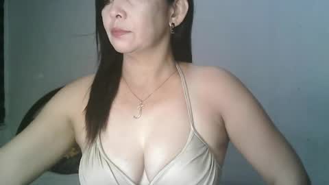 Snapshot of hotmamajen4u chatting on 07.13.26 hotmamajen4u online show from 07.13.26