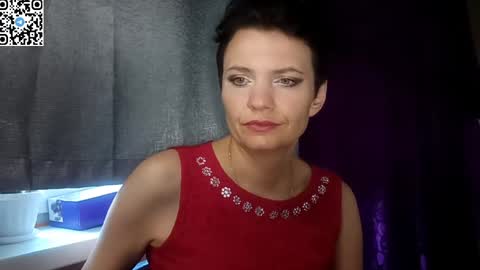 Snapshot of hotmamaqueen234 chatting on 06.05.26 hotmamaqueen234 online show from 06.05.26