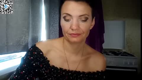 Snapshot of hotmamaqueen234 chatting on 07.03.26 hotmamaqueen234 online show from 07.03.26