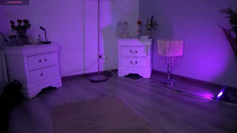 Molly online show from 11.22.25