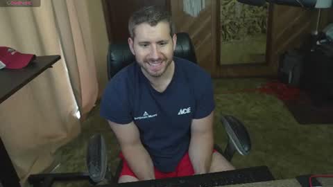 Snapshot of hotmuscles6t9 chatting on 06.12.26 hotmuscles6t9 online show from 06.12.26