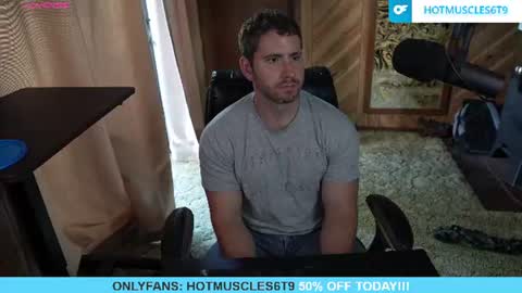 Snapshot of hotmuscles6t9 chatting on 07.08.26 hotmuscles6t9 online show from 07.08.26