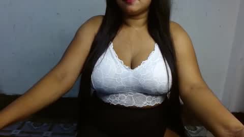 Snapshot of hotmuskan21 chatting on 10.04.25 Muskan online show from 10.04.25
