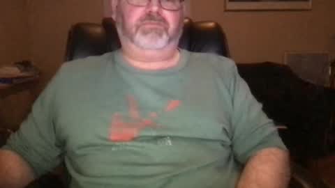 Snapshot of hotndirty72 chatting on 02.23.25 hotndirty72 online show from 02.23.25