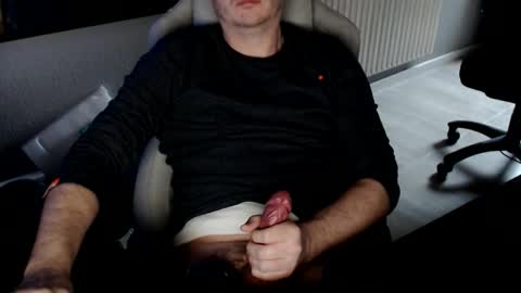 Snapshot of hotnickdk chatting on 02.19.25 hotnickdk online show from 02.19.25