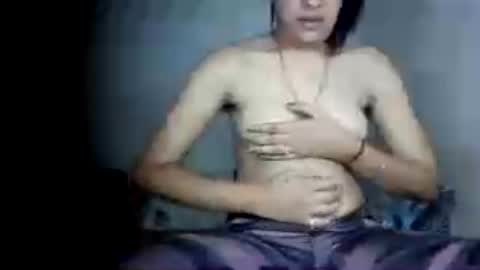 Snapshot of hotnsweetindian chatting on 06.15.26 lola online show from 06.15.26