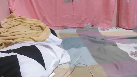 hotpink4u04 online show from 12.04.24