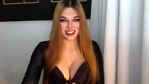 STELLA online show from 01.11.25