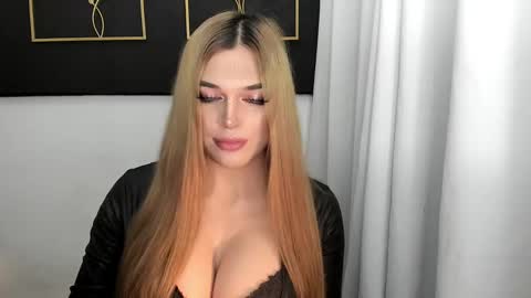 STELLA online show from 03.10.25