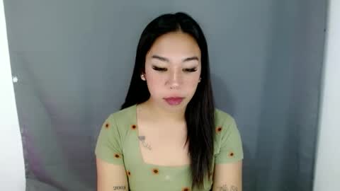 Snapshot of hott_cumforyou chatting on 03.06.25 jelaigrande  online show from 03.06.25