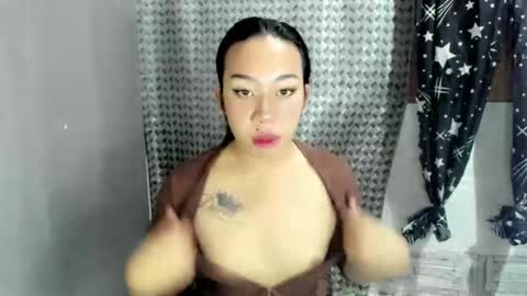 Snapshot of hott_cumforyou chatting on 05.26.26 jelaigrande online show from 05.26.26