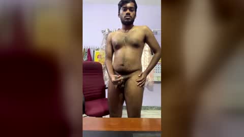 Snapshot of hottamilguy01 chatting on 02.26.26 hottamilguy01 online show from 02.26.26