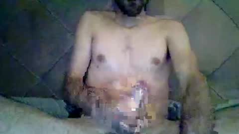 Snapshot of hottboy1994 chatting on 10.31.25 hottboy1994 online show from 10.31.25