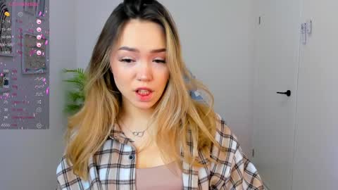 hello Im Eva online show from 01.08.25