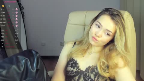 hello Im Eva online show from 01.18.25