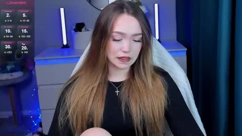 hello Im Eva online show from 10.18.25