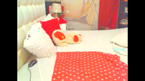 THEONE online show from 11.18.25