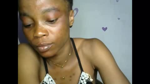 Snapshot of hottie_baddie14 chatting on 09.23.25 hottie baddie14 online show from 09.23.25