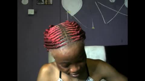 Snapshot of hottie_baddie14 chatting on 11.14.25 hottie baddie14 online show from 11.14.25