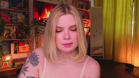 Jane  online show from 04.10.26