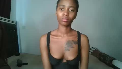 Snapshot of hottie_mistie chatting on 06.05.26 hottie_mistie online show from 06.05.26