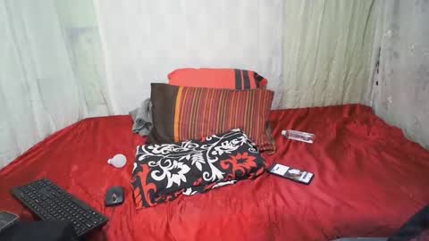 Snapshot of hottiedanicatrans69 chatting on 12.17.25 hottiedanicatrans69 online show from 12.17.25