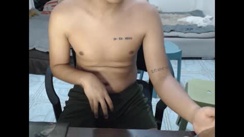 hottiestunlee online show from 09.12.25