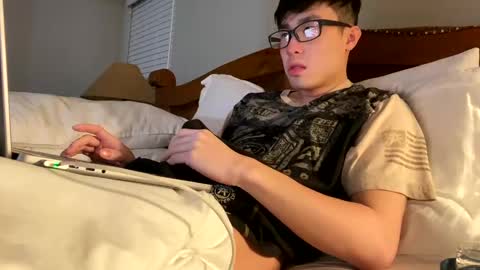 hottiewithabody101 online show from 09.30.25