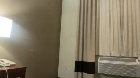 hottiewithabody101 online show from 10.21.25