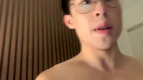 hottiewithabody101 online show from 10.24.25