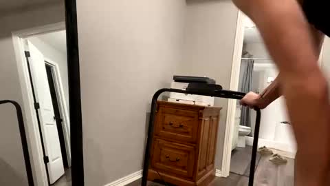 hottiewithabody101 online show from 12.20.25