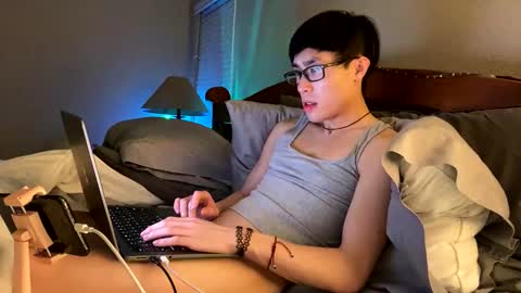 hottiewithabody101 online show from 04.08.26