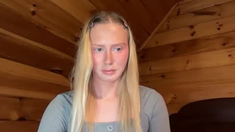 HotTransGirlie online show from 01.21.25